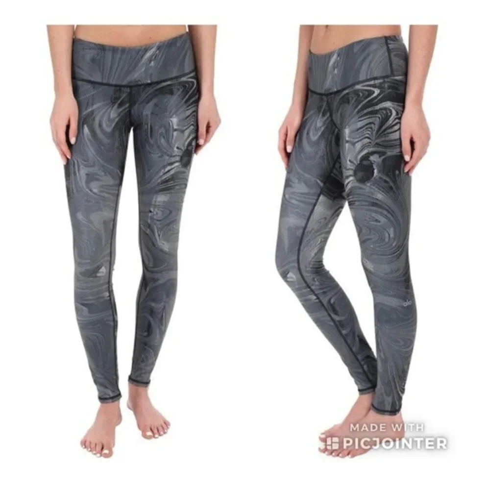 ALO YOGA Airbrush Legging Black Marble Grey Swirl Print XS Athletic Pant Women